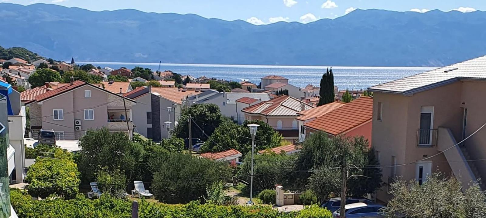 Apartments Gerta With Terrace Baška Exterior foto